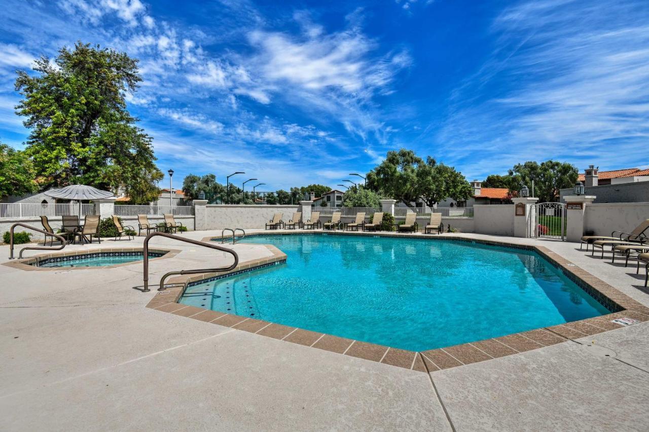 Scottsdale Condo With Patio, Pool And Hot Tub! Exterior photo